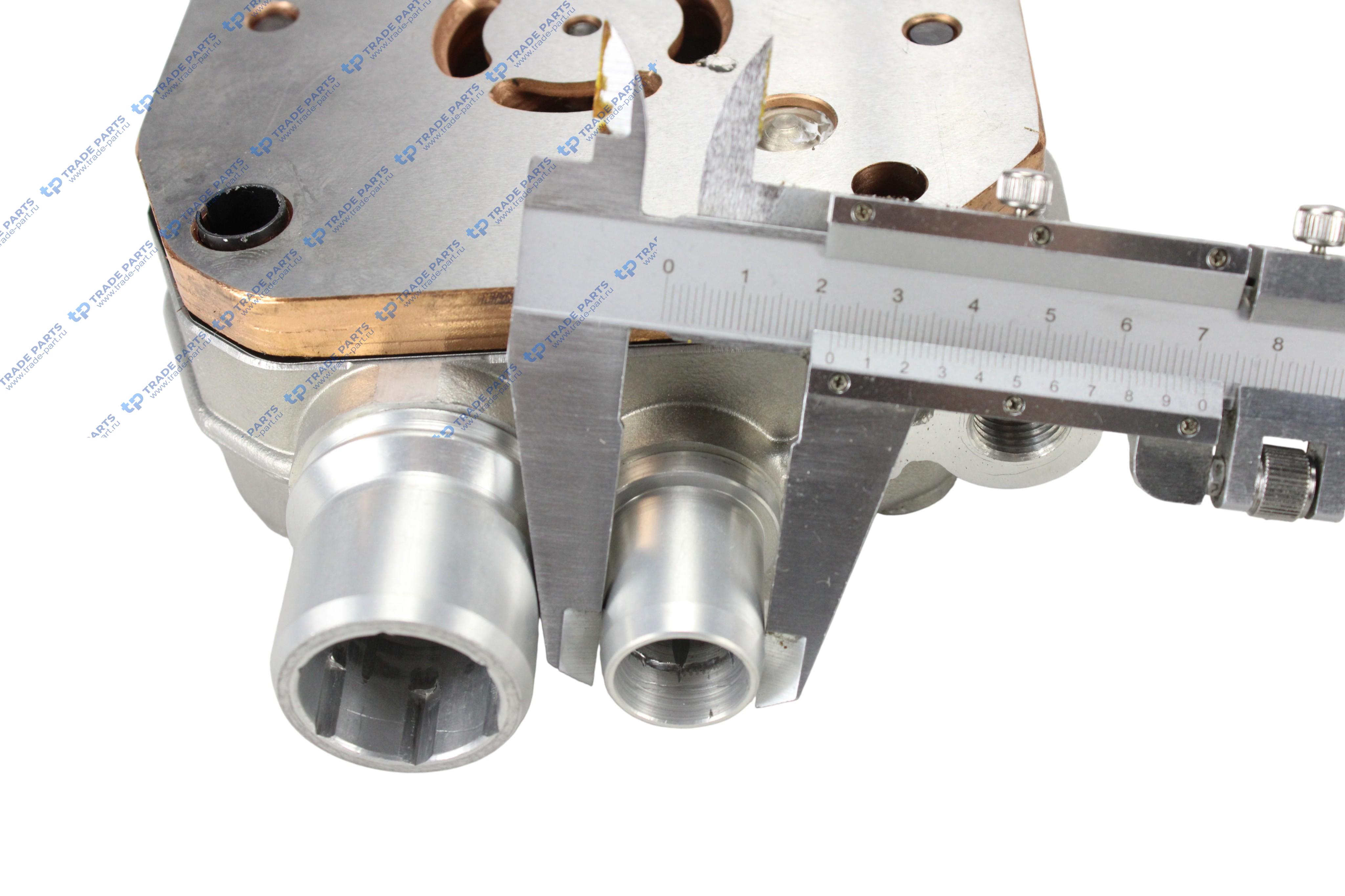 Реальная фотография головка компрессора в сборе mb om501/502 v8 euro 4/5 горизон.