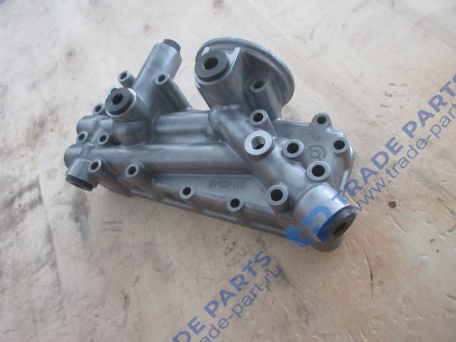 Реальная фотография кронштейн масляного фильтра (крыша теплообменника) d9-220 d17-030-42+a