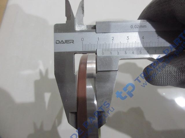 Реальная фотография сальник хвостовика редуктора 85х105х13 f3000 комплект