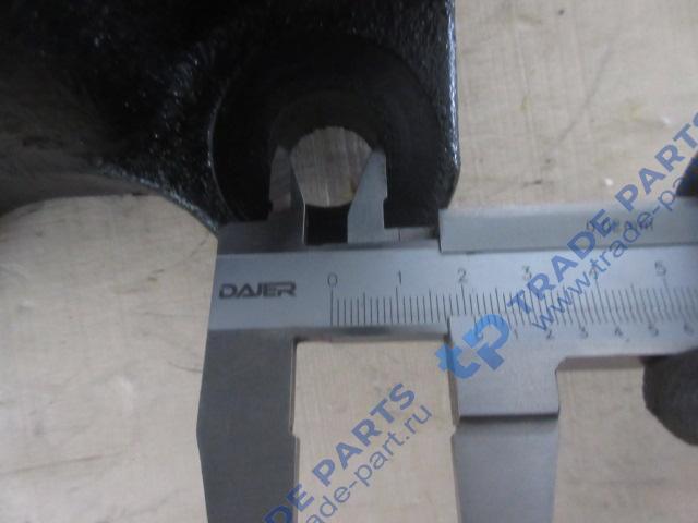 Реальная фотография кронштейн скольжения рессоры задней faw j6 6x6 2022гг+