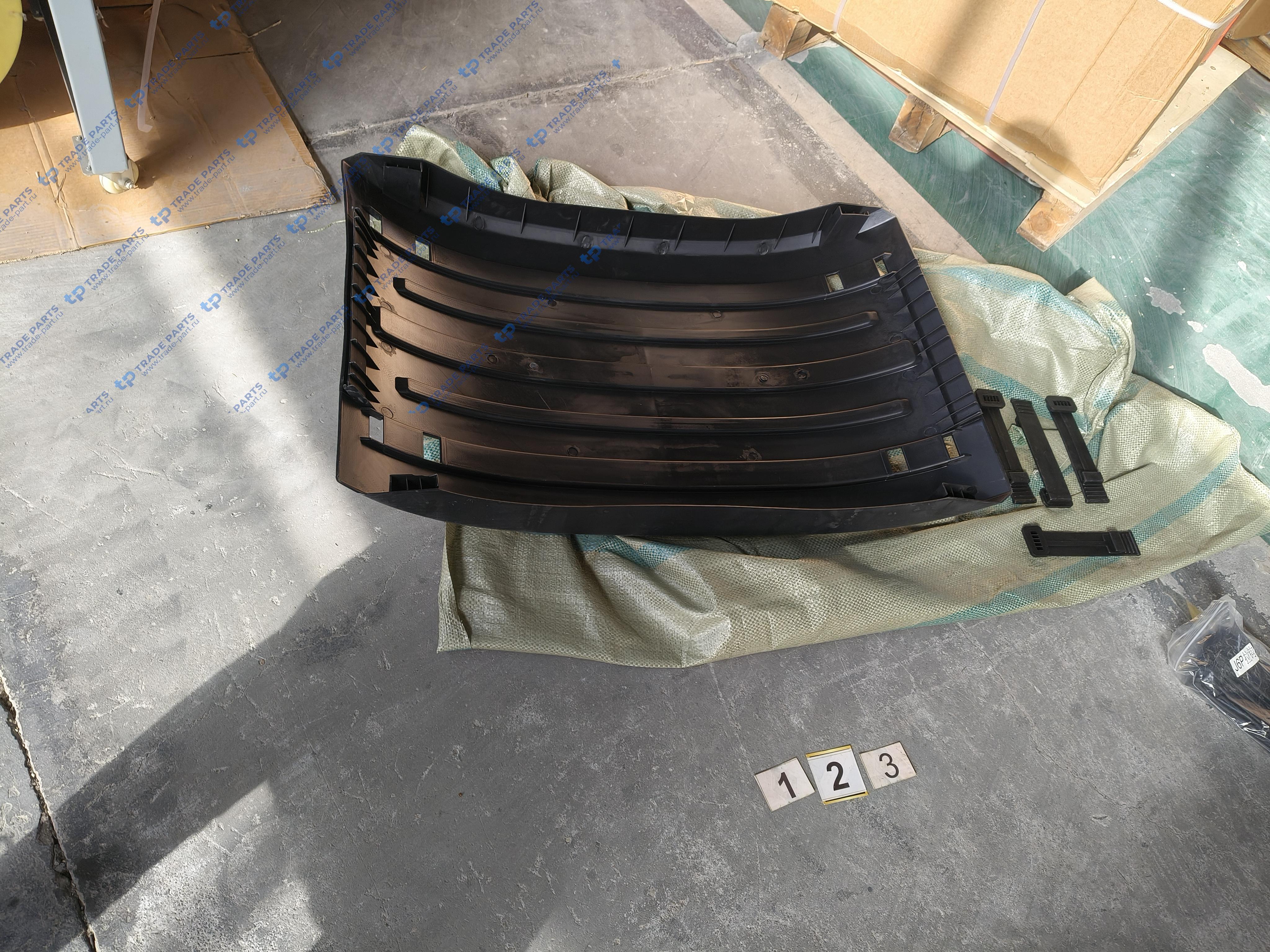 Реальная фотография крыло заднее верхняя часть (тягач) x5000