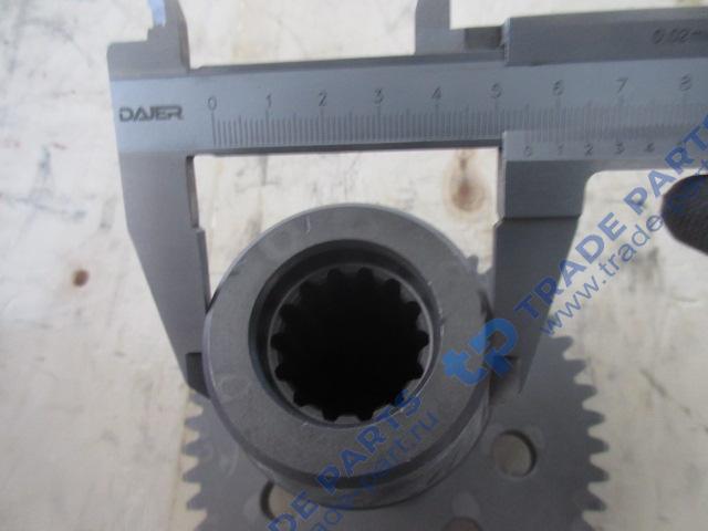 Реальная фотография вал шестерня привода насоса кпп 14 шлицов 49 зубов