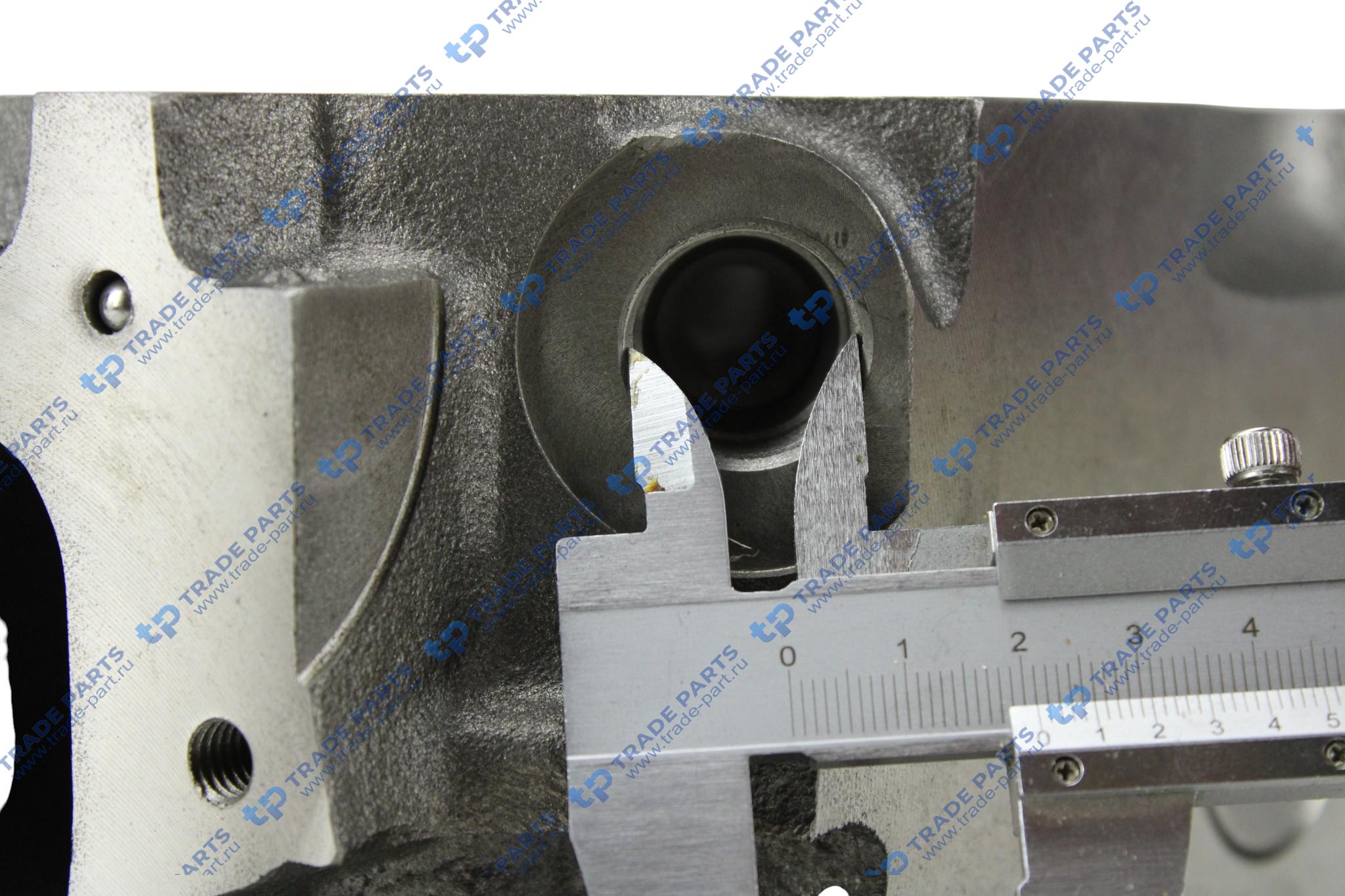 Реальная фотография головка блока (без клапанов) mb om 457/460 hla/la