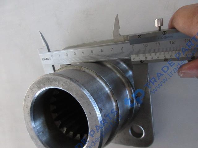 Реальная фотография фланец выходного вала задний 29050012351