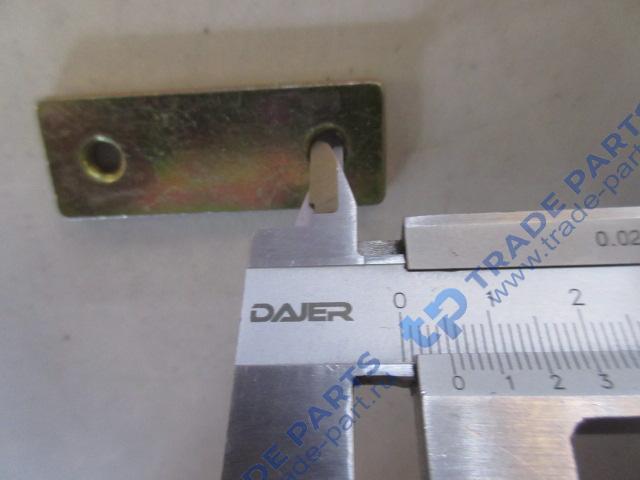 Реальная фотография нажимная пластина с резьбой sitrak c7h