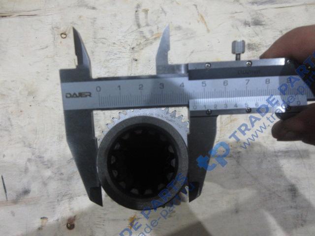 Реальная фотография вал шестерня привода насоса кпп 14 шлицов 38 зубов