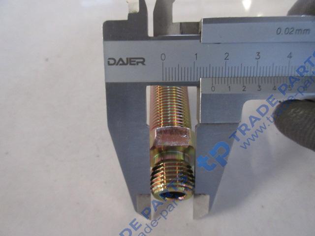 Реальная фотография штуцер пневматический прямой m16/m18 howo t5g, sitrak c7h