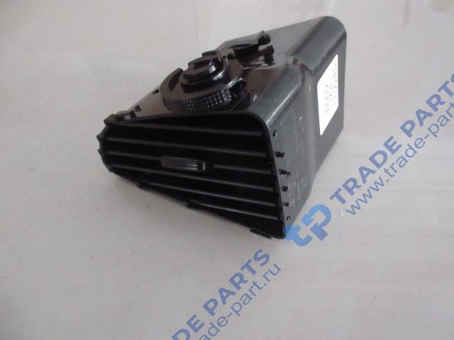 Вентиляционная решетка со стороны водителя правая FAW J6 Качество О