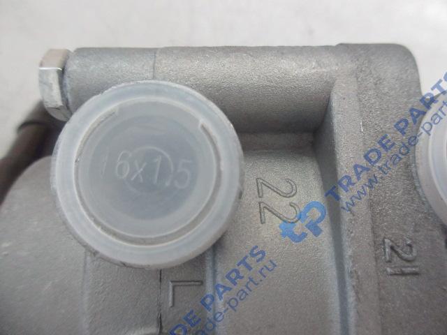 Реальная фотография кран тормозной главный