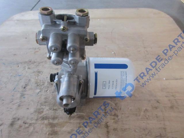 Реальная фотография влагомаслоотделитель в сборе (с 4 контурным клапаном) евро5 x3000