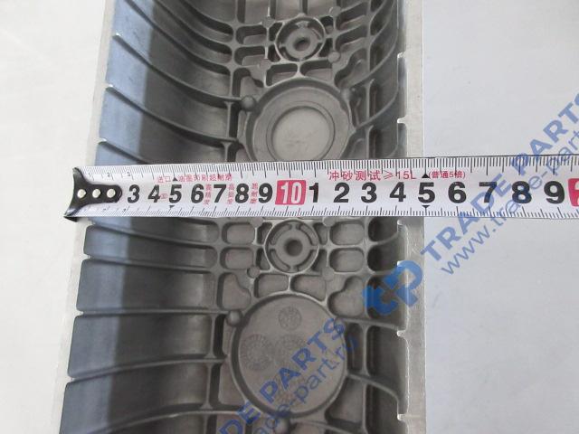 Реальная фотография крышка клапанная с сапуном 338-1003021a/630-1003021/630-1003051a