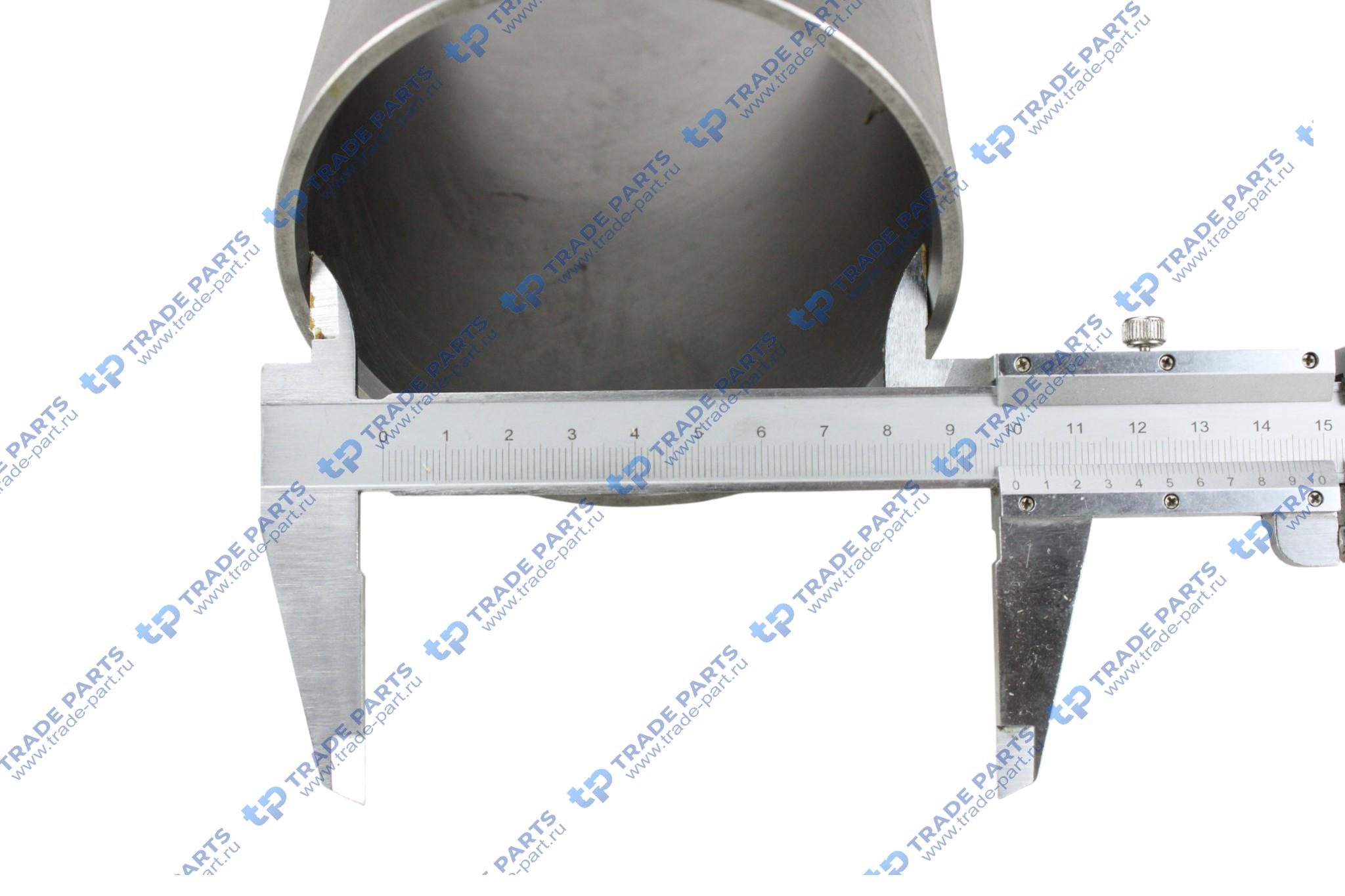 Реальная фотография гильза цилиндра с оребрением deutz f4l912w/d d100.0