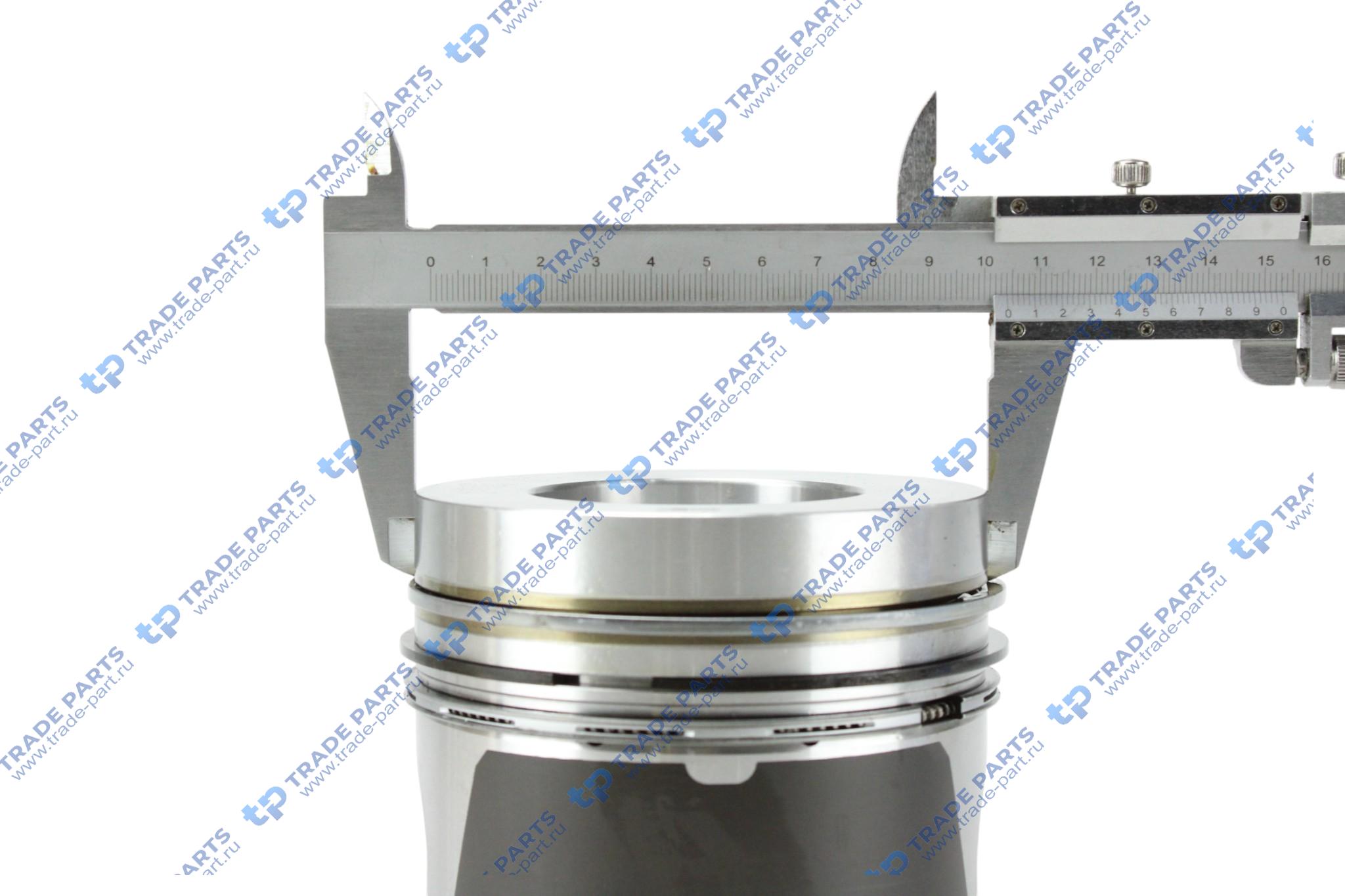 Реальная фотография поршнекомплект с гильзой deutz