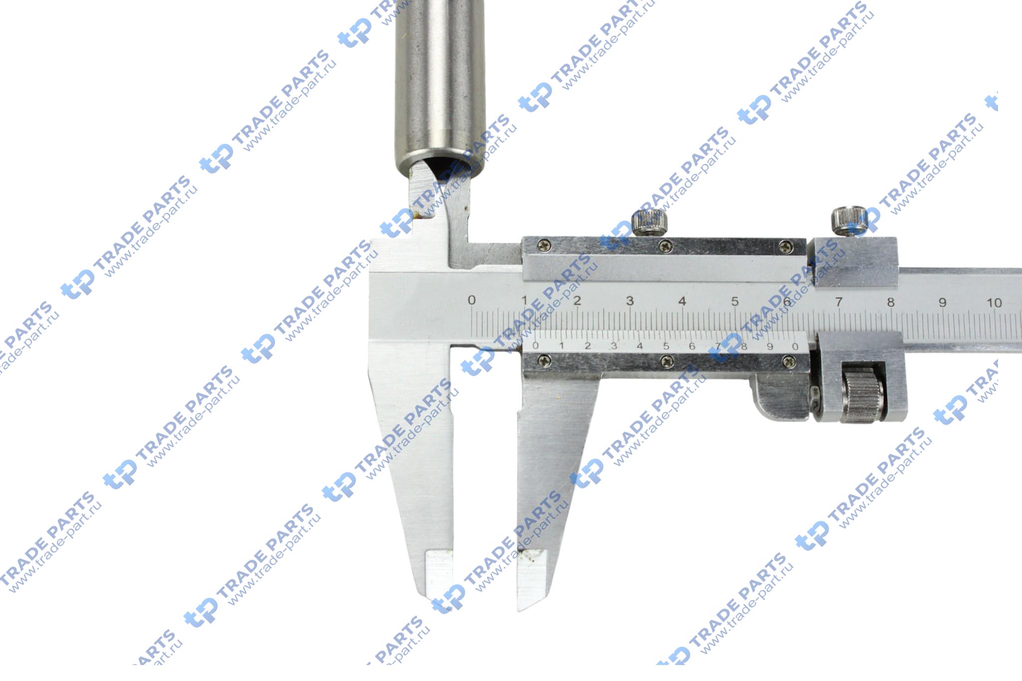 Реальная фотография направляющая клапана вп/вып mb om401/447 (12*18*67)