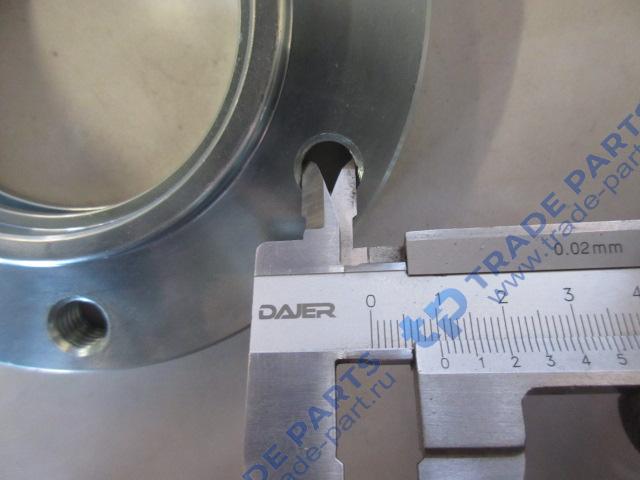 Реальная фотография фланец нижний с резьбой 252600574 xcmg