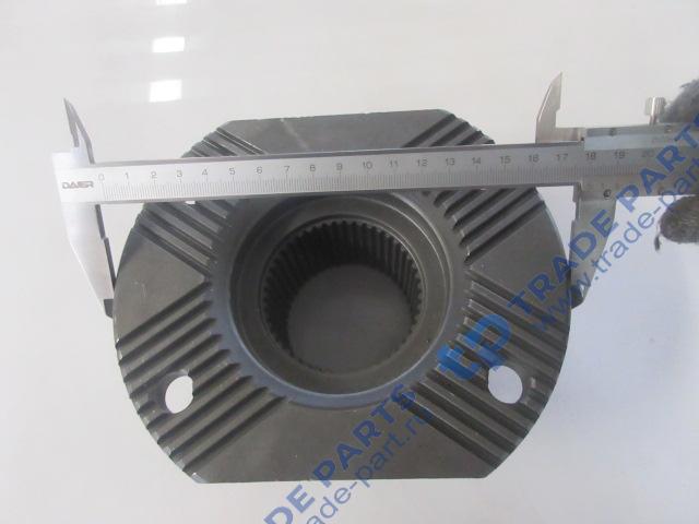 Реальная фотография фланец редуктора среднего моста передний (ф=180мм, 4 отв.45 зуб) faw j6