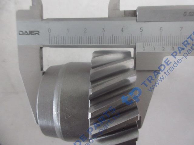 Реальная фотография шестерня компрессора wp10/wp12 (под толстый вал)