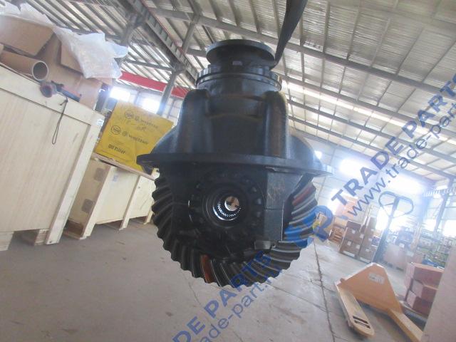 Реальная фотография редуктор переднего моста ( по часовой) 7/37 35 шлицов на хвостовике xcmg lw330ru, lw330fn, lw300kn, 