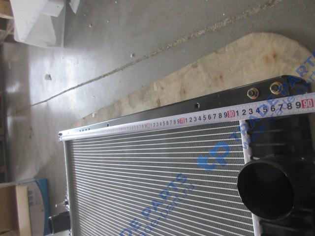 Реальная фотография радиатор системы охлаждения