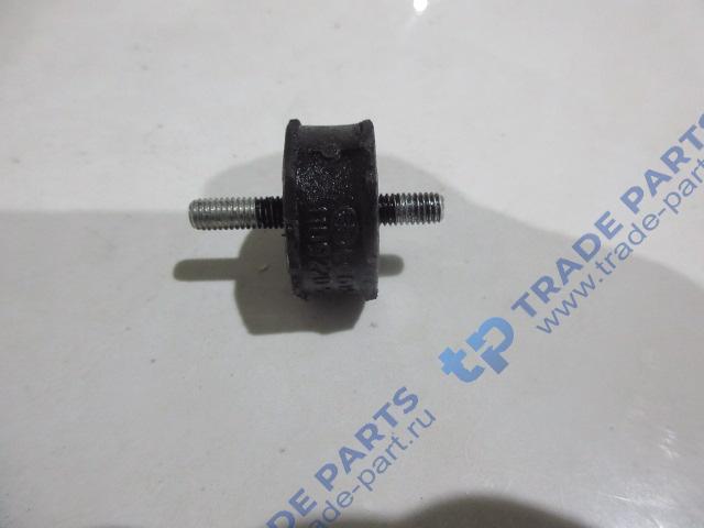 Реальная фотография крепеж воздухозаборника faw