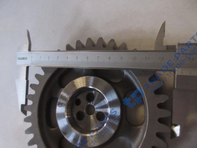Реальная фотография шестерня распределительного вала sitrak mc11/mc13 качество о