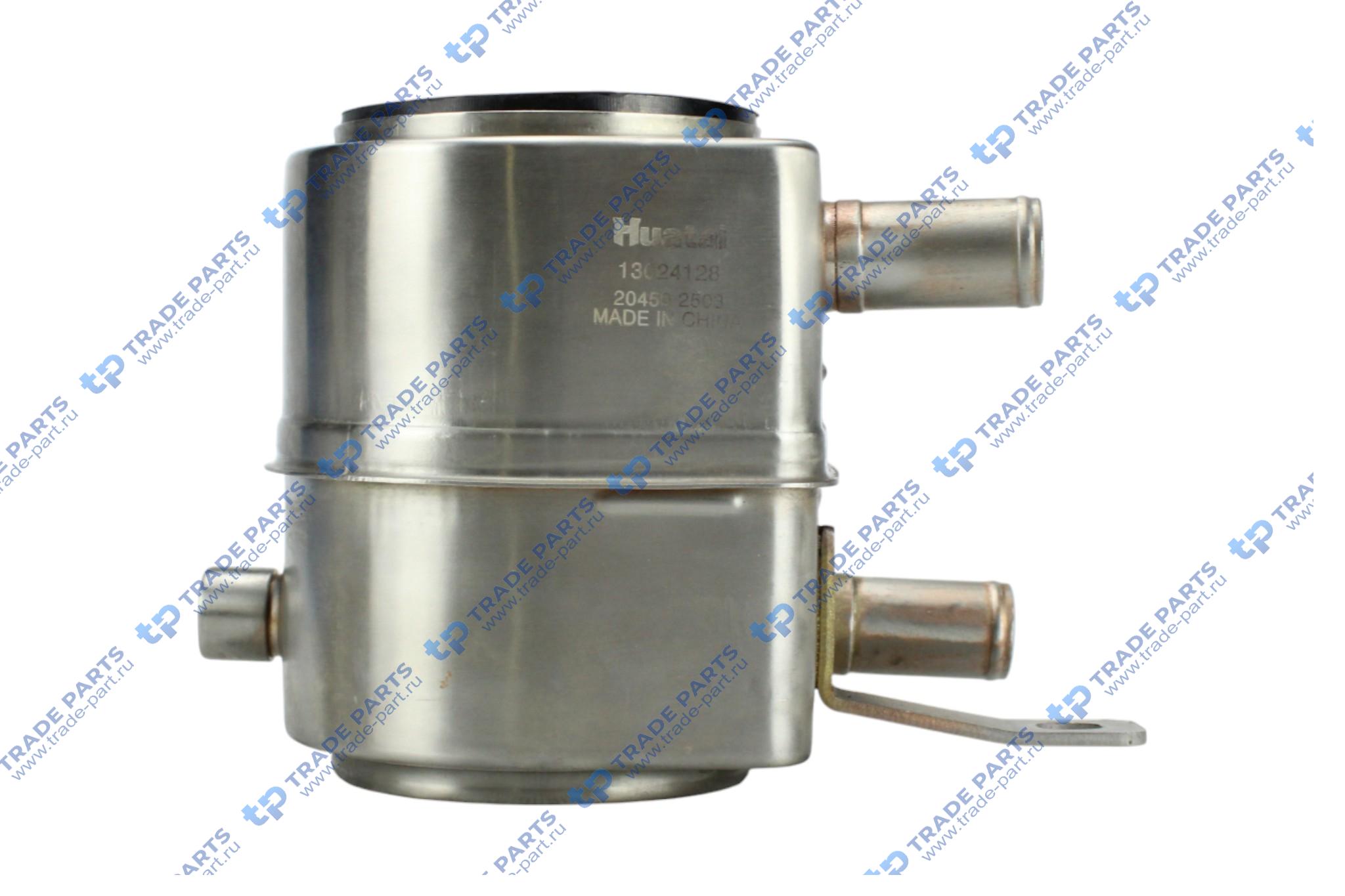 Реальная фотография маслоохладитель (теплообменник) 13024128/4110000054085/13026104 deutz 226b huatai