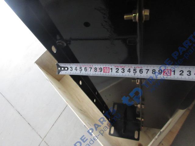 Реальная фотография радиатор водомасляный 700*805*110 d=60 (нижн.) d=45 (верх.) с диффузором