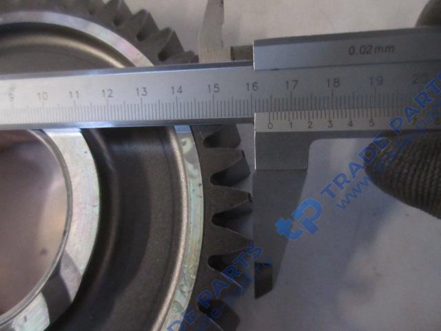 Реальная фотография шестерня грм промежуточная mc13