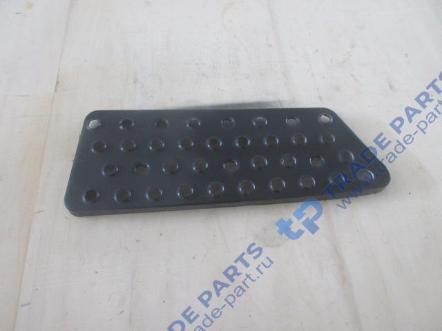 Реальная фотография подножка f2000 правая (ступень верхняя)