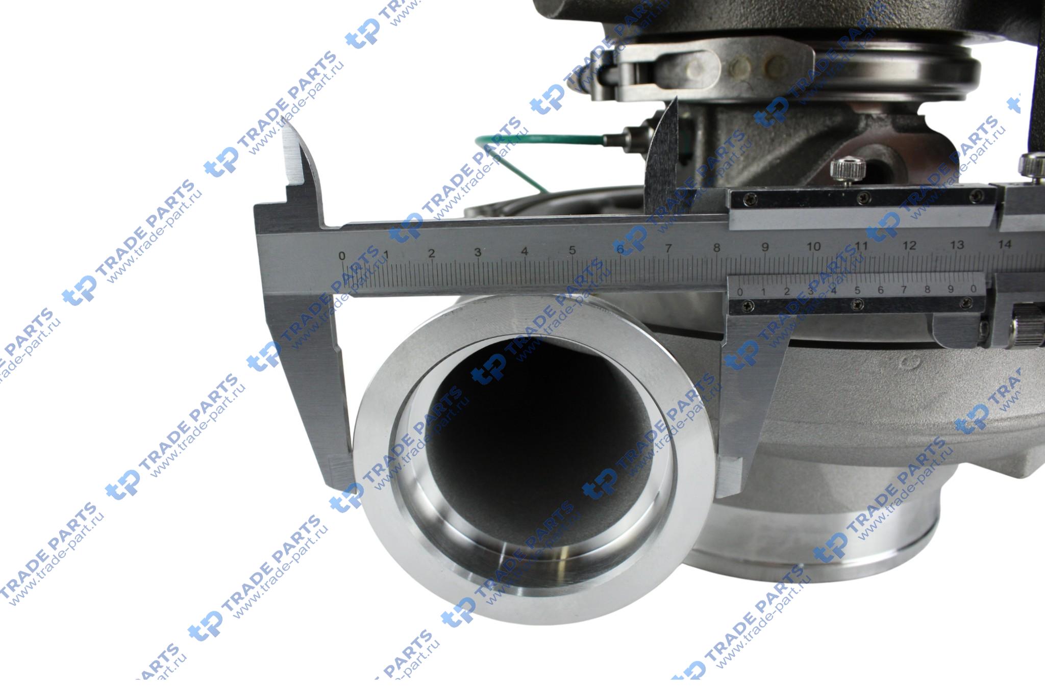 Реальная фотография турбокомпрессор mb om471la-euro 6