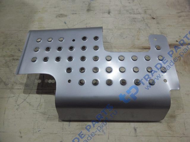 Реальная фотография теплоизолирующий кожух глушителя верхний faw j6