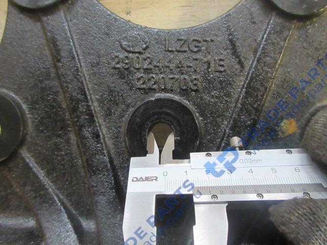 Реальная фотография кронштейн передней рессоры задний faw j6