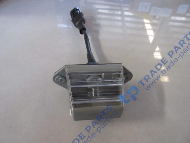 Реальная фотография фонарь освещения знака номерного sitrak c7h howo t5g