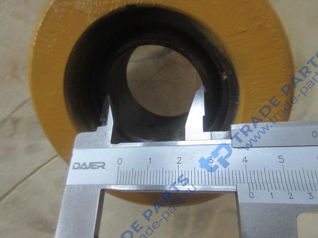 Реальная фотография гидроцилиндр поворота 9301344/z3.9.1.1/9d650-54a010000a0 xcmg