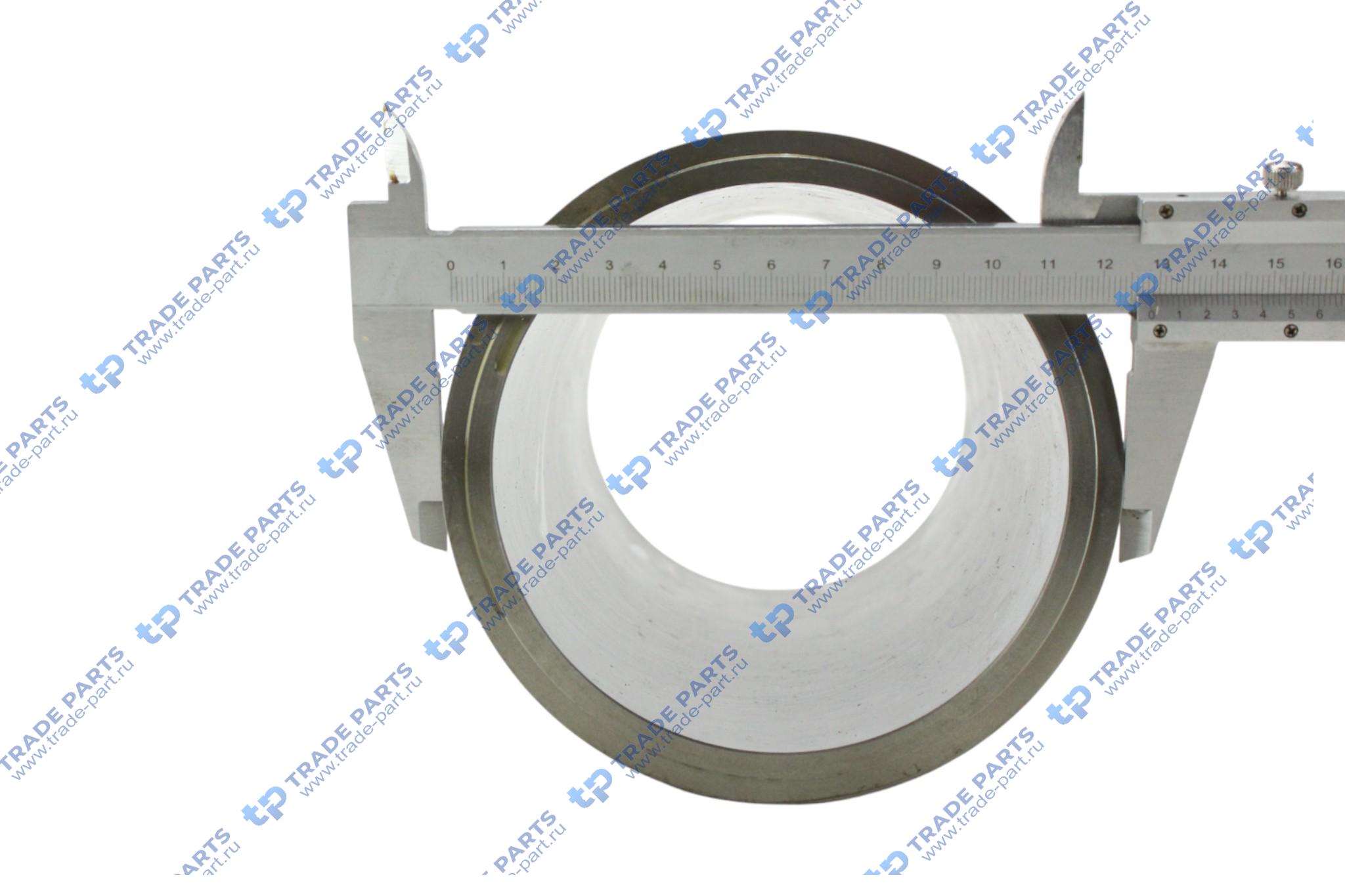 Реальная фотография гильза цилиндраdeutz bf4 m1013/bf6 m1013 с уплотнительными кольцами