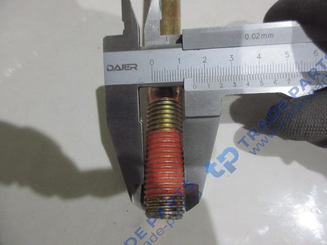 Реальная фотография болт м16х140 с шестигранной головкой и буртиком faw