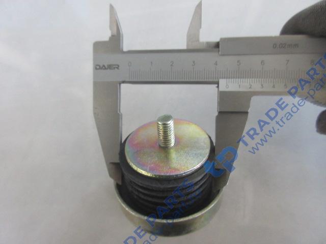 Реальная фотография крышка маслозаливной горловины