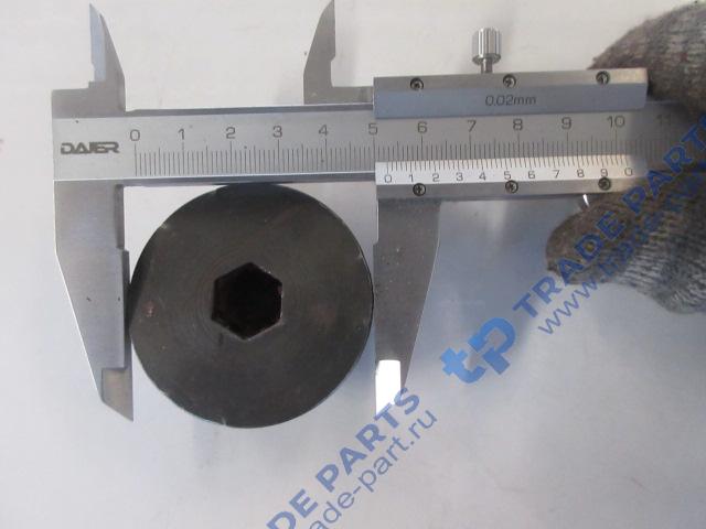 Реальная фотография пробка заливная крышки бортовой faw j6