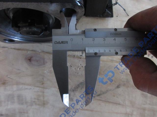 Реальная фотография вал карданный передний с подвесным подшипником (l-650 мм, фланец прямоугольный 4 отв) sdlg lg933, l