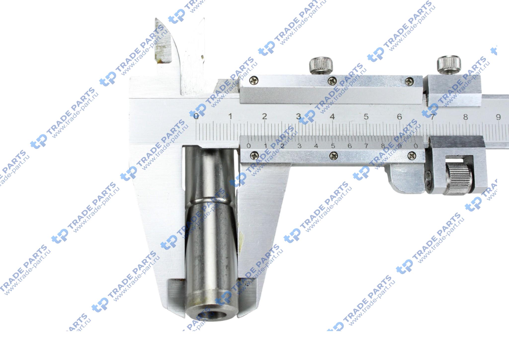 Реальная фотография втулка клапана направляющая in/ex deutz fl912/913