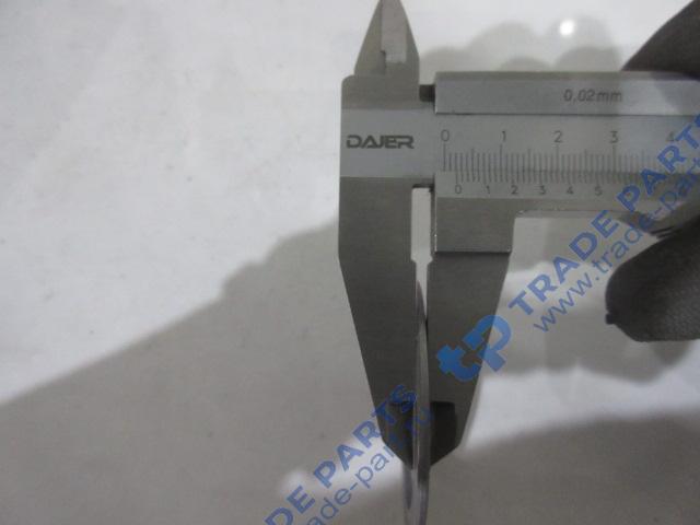 Реальная фотография проставочная прокладка тормозного регулировочного рычага faw