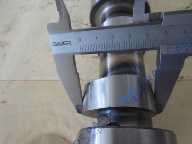 Реальная фотография распредвал d09-101-40+b sc9d220/d6114