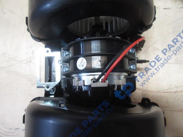 Реальная фотография электродвигатель отопителя sitrak c7h max