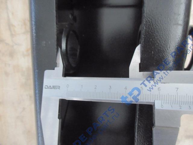 Реальная фотография балка передняя поперечная с буксировочной петлей