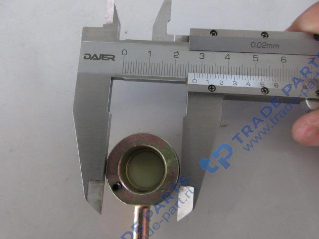 Реальная фотография форсунка охлаждения поршня 61560010047