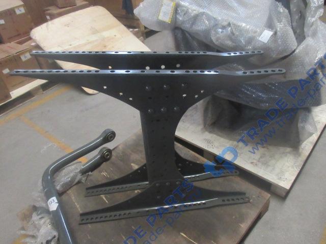 Реальная фотография балка поперечная рамы sitrak c7h max качество о