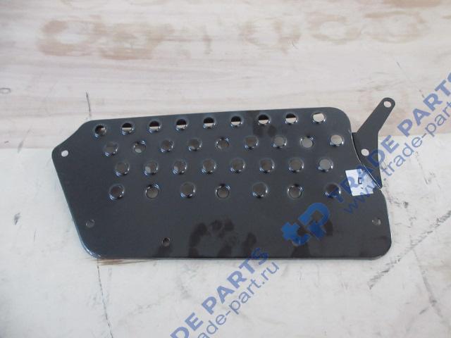 Подножка F2000 правая (ступень нижняя)