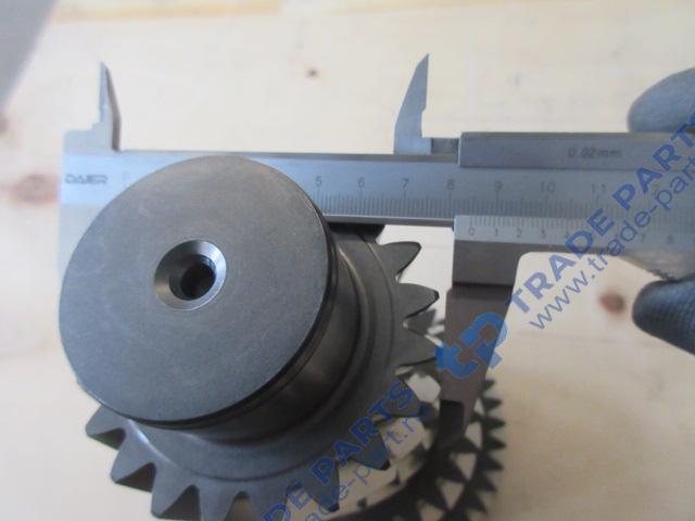 Реальная фотография вал промежуточный акпп правый в сборе zf х6000 12tx2620td качество о