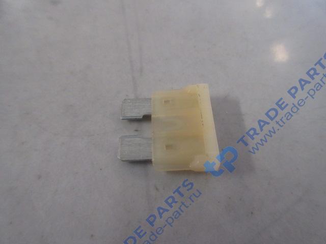 Реальная фотография предохранитель 25a для sitrak и howo