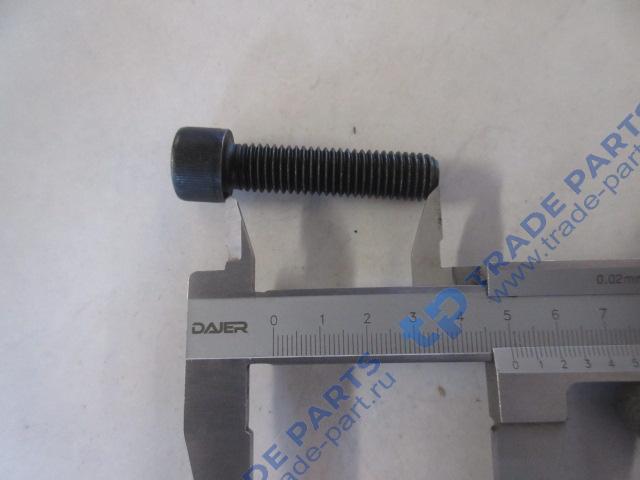 Реальная фотография болт m12x50-10.9 шестерни привода тнвд sitrak mc11/mc13